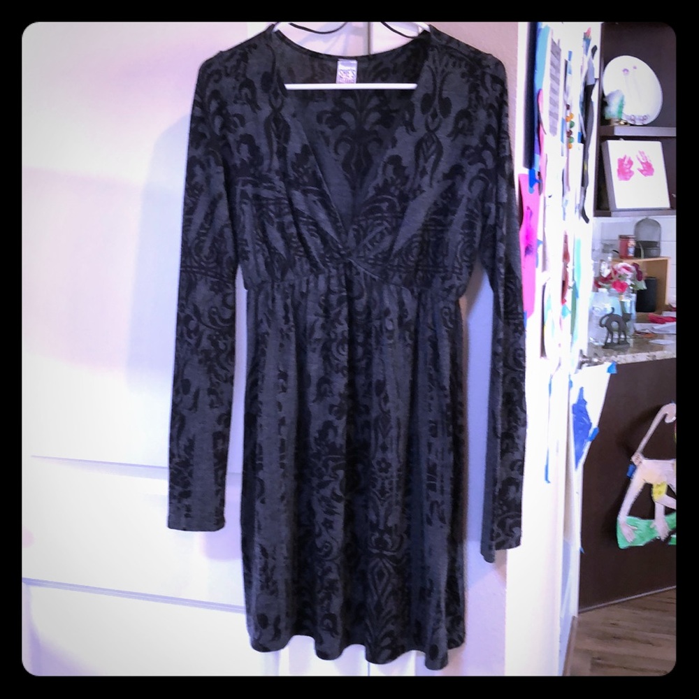 Long sleeve dress
